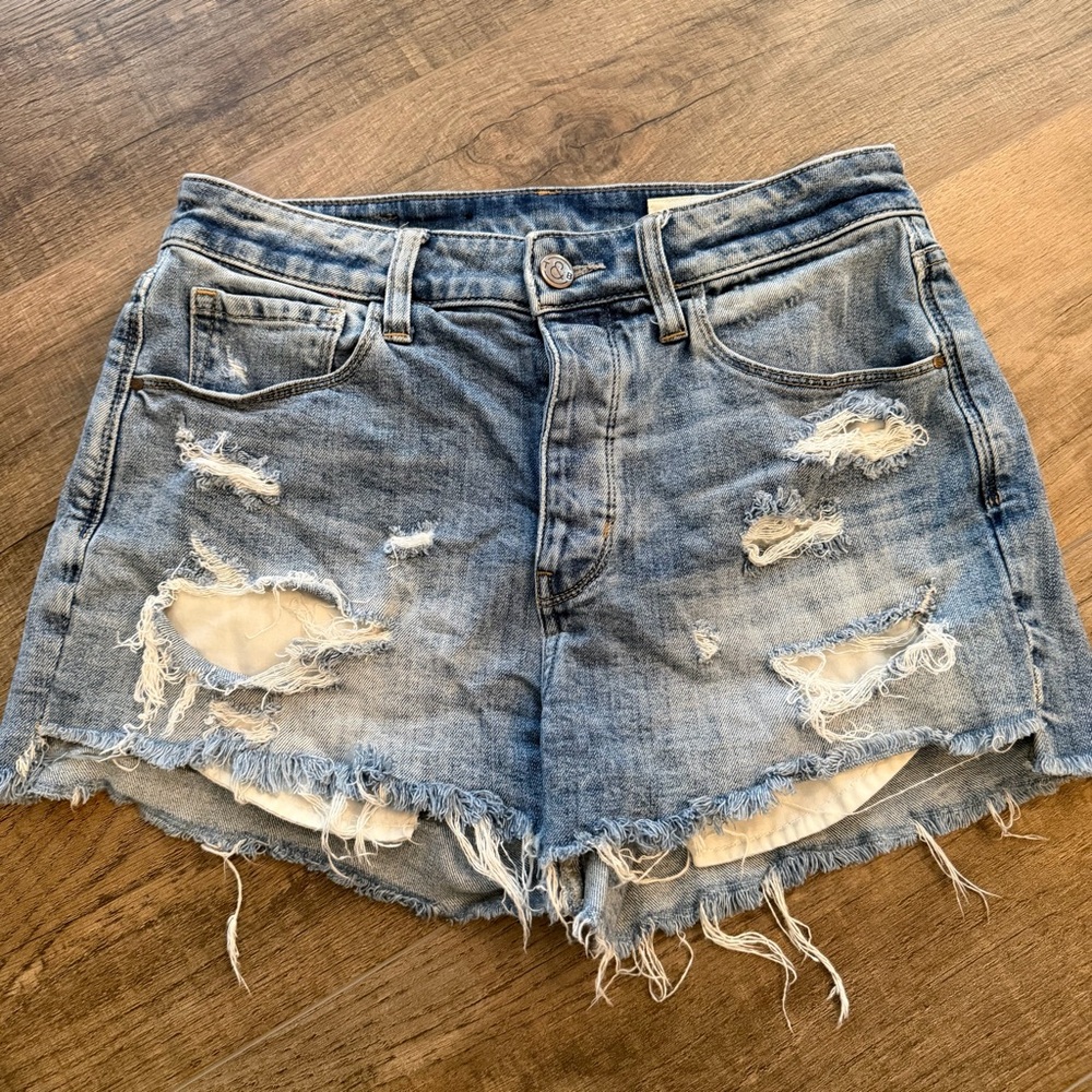 Treasure & Bond Womens 26 Blue Distressed Jean Shorts Foster Boyfriend High Rise
